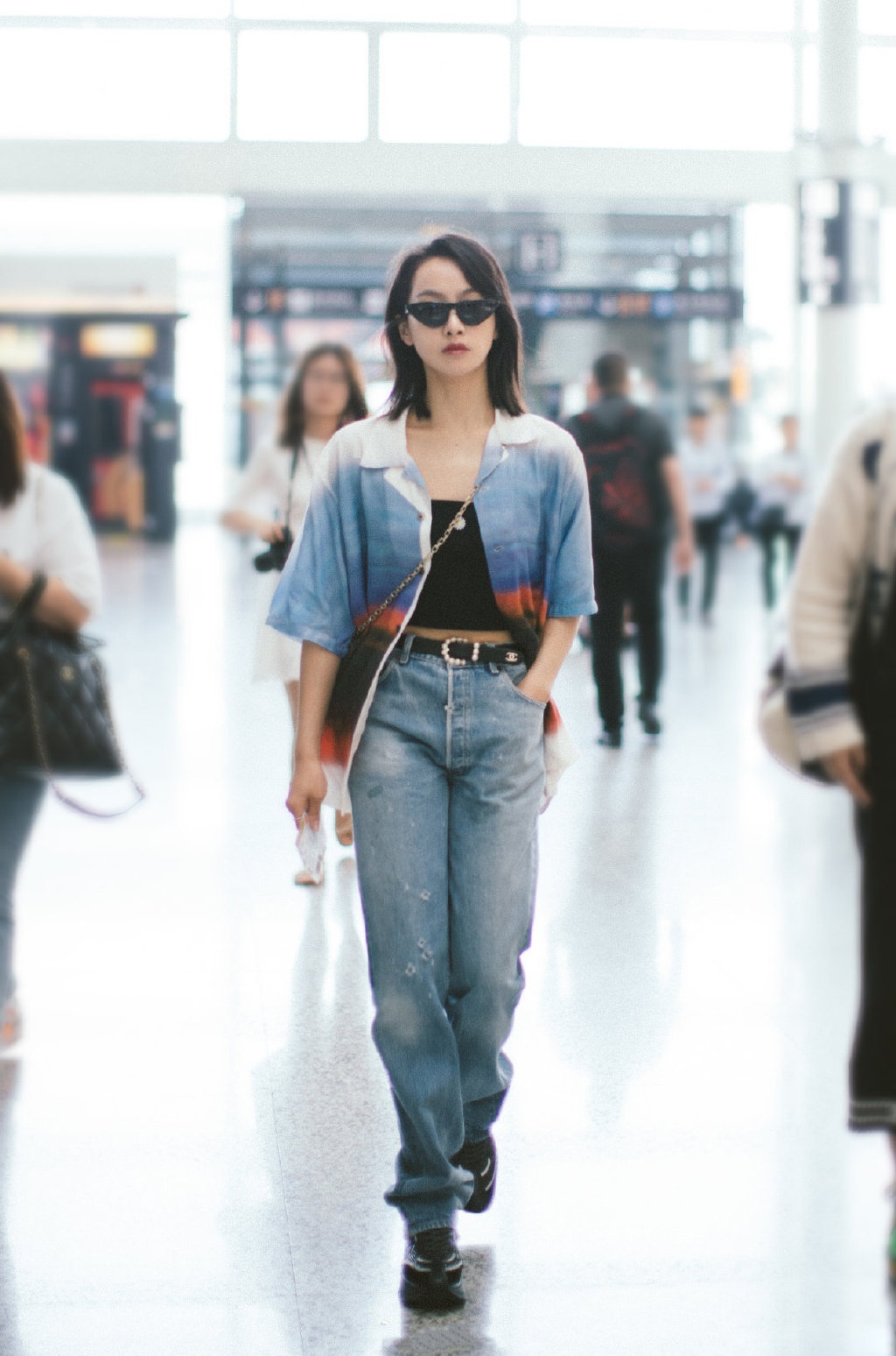 有一种时尚叫宋茜,"牛仔裤"是她的耍帅利器,搭配随性又很时髦