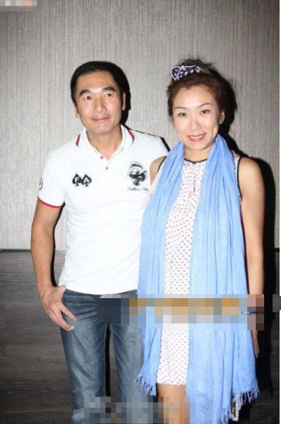 "情场浪子"方中信,为何娶了"最丑港姐冠军"且钟情24年无绯闻