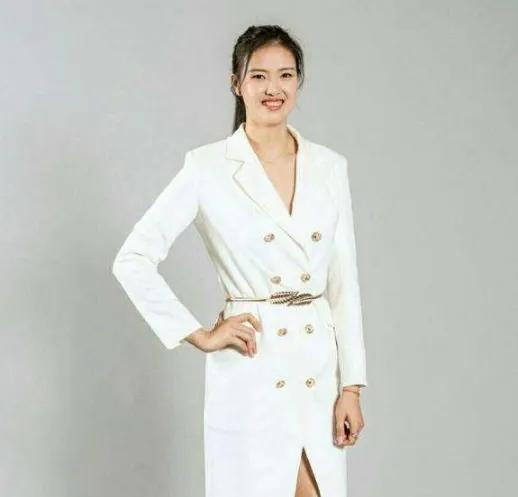 有种顶级叫李慕豪13岁身高187臂展仅次kd