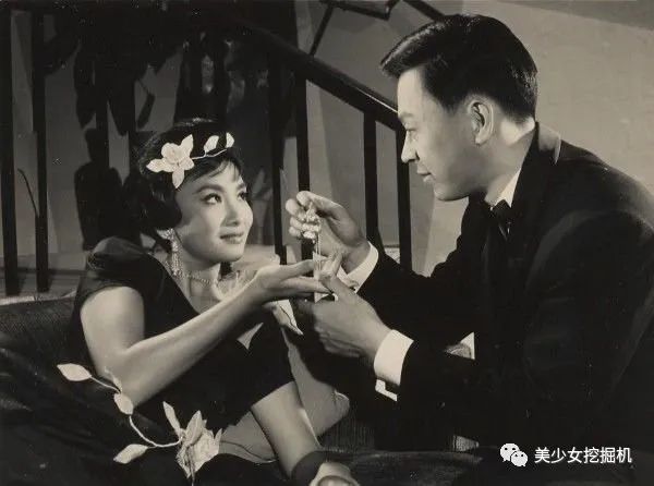 金庸挚爱,脸被比成西施的绝代佳人,84岁仍美到窒息|岑范|夏梦|小龙女