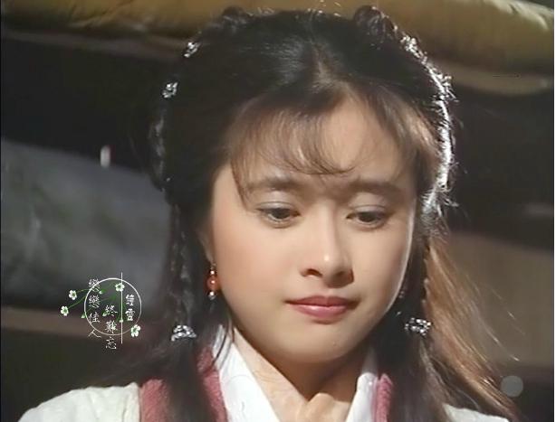 天龙八部中可爱的钟灵曾经童颜难敌岁月无情近照苍老许多