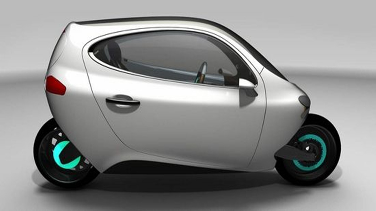 中国发明首款"不倒翁"电动车,时速120千米,能在马路横着走