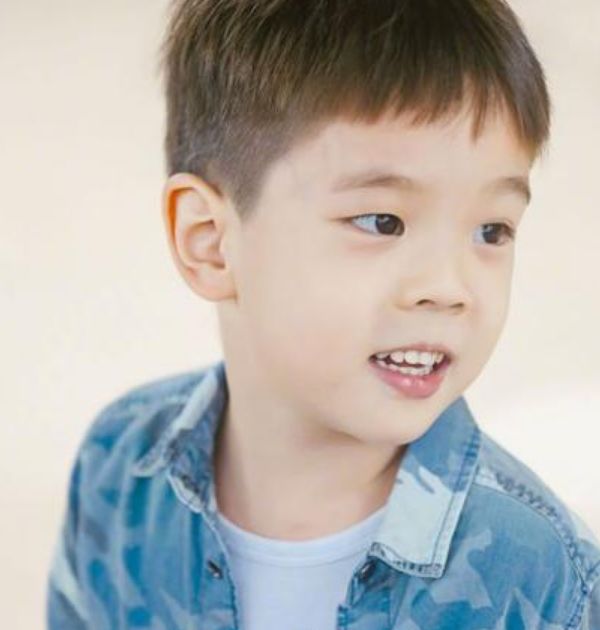 杜宇麒才是"整容式"长大,小时候呆萌可爱