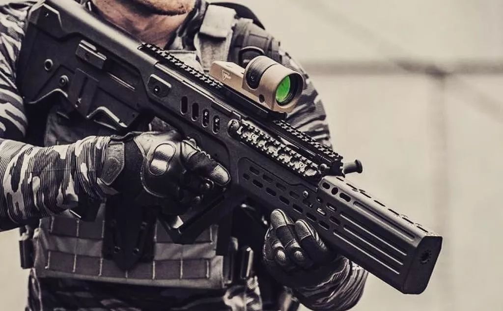 现代最成功的无托步枪之一,以色列tar-21系列突击步枪