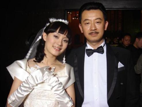 不顾家人反对,嫁给刚出狱的黄海并生下孩子,这6年过得如何?