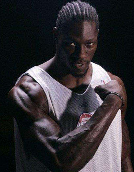 麒麟|肌肉|手臂_新浪新闻