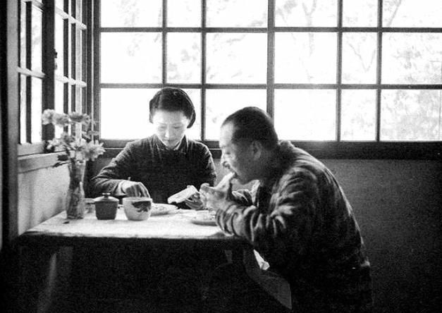 鹰犬刘乙光:看守张学良25年,欺凌赵四小姐|西安事变|蒋介石_新浪新闻