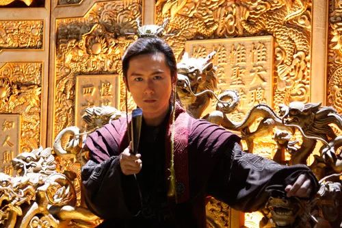 他凭《水月洞天》成童年男神,一年一部爆剧,今靠土味视频吸睛|卢星宇