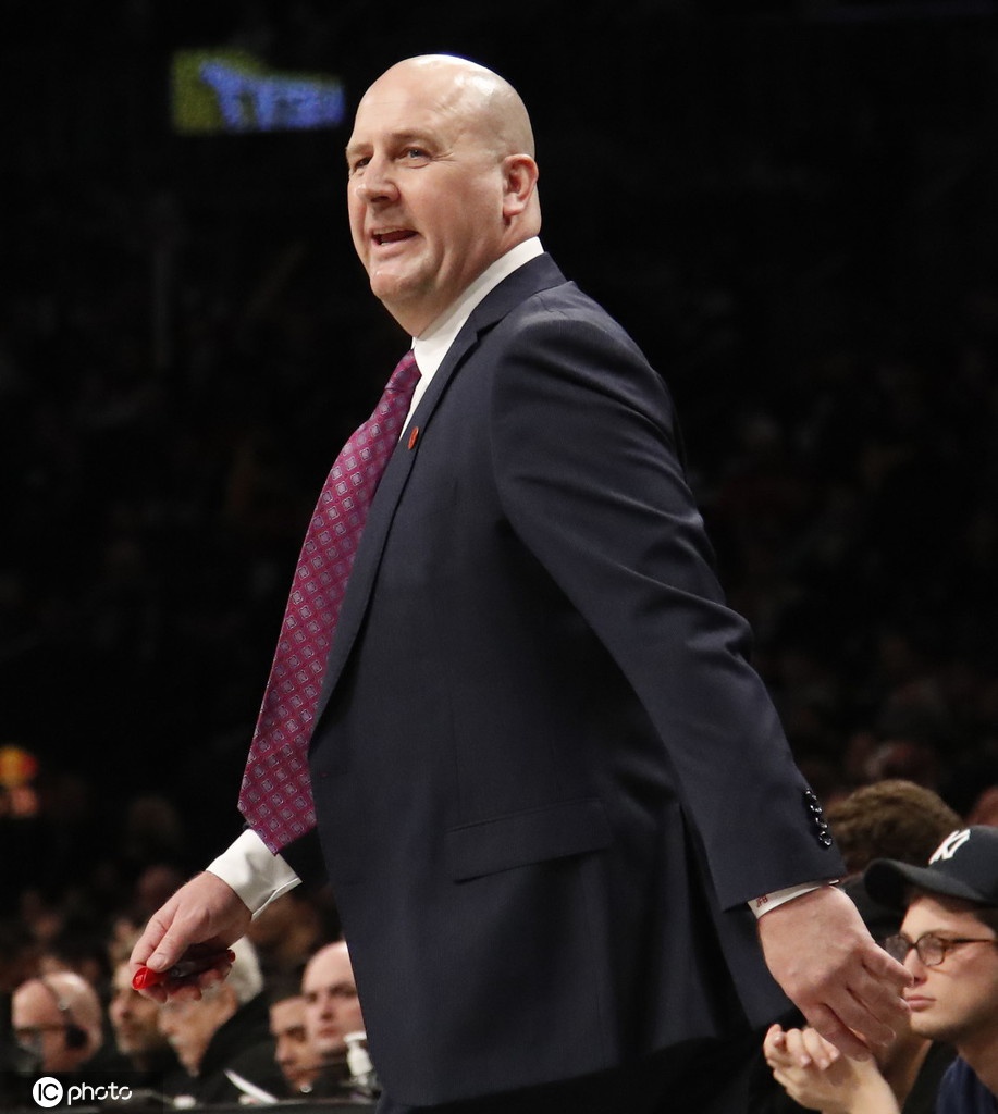 博伊兰未来将由新执行官决定 预计继续执教公牛|执行