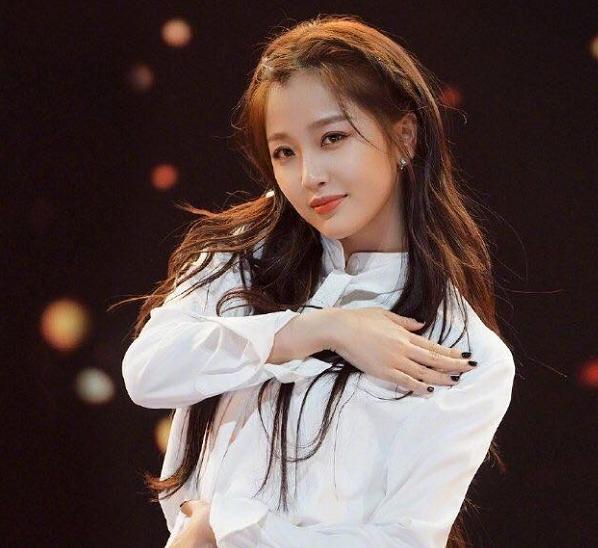 《青春有你2》虞书欣的对手来了,网曝金星将担任飞行嘉宾