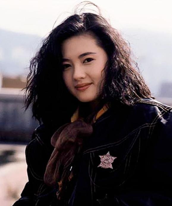 《情圣》时被恶搞,不留情面抨击:有辱尊严|毛舜筠|情圣|周星驰_新浪