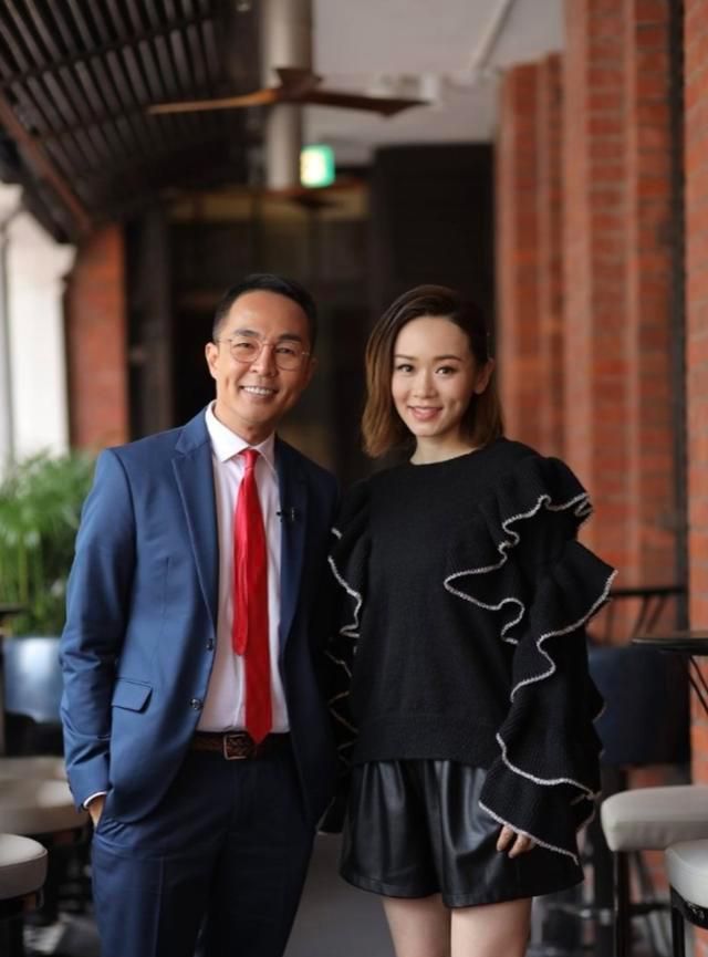 前港姐杨思琦老公身份成谜,一双儿女随母姓