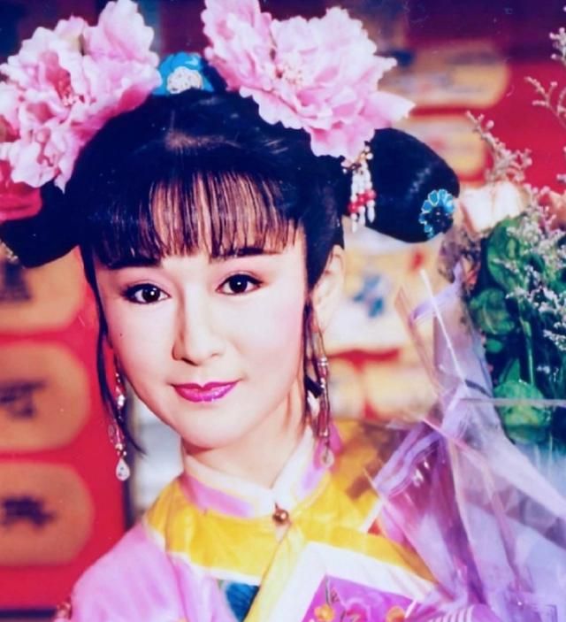 70岁潘迎紫复出拍戏,演"万贵妃"惹全网刷屏,于正眼光太好了