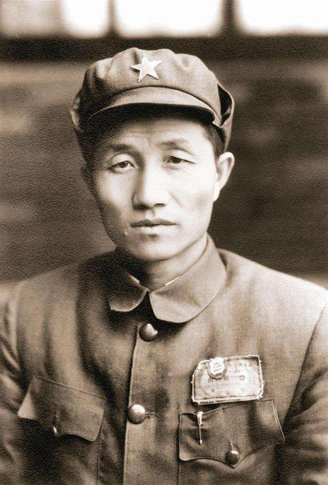 四野四大兵团司令员,建国后有三位还当司令员,一位是省委书记