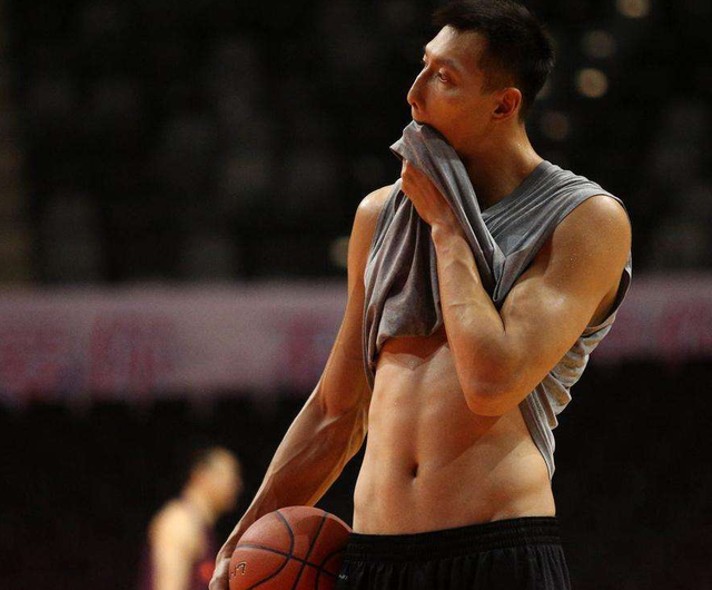 腹肌|张伟丽|易建联_新浪新闻