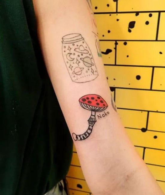 这位10岁的小姑娘,她是世界上最年轻的纹身师,非常酷