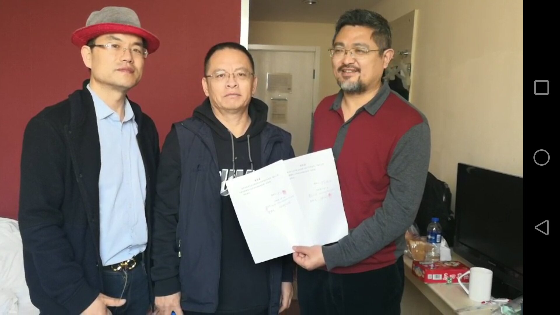 2020年4月6日,杨玉山医生从深圳来京,首次公开疫方,为全球快速战胜新