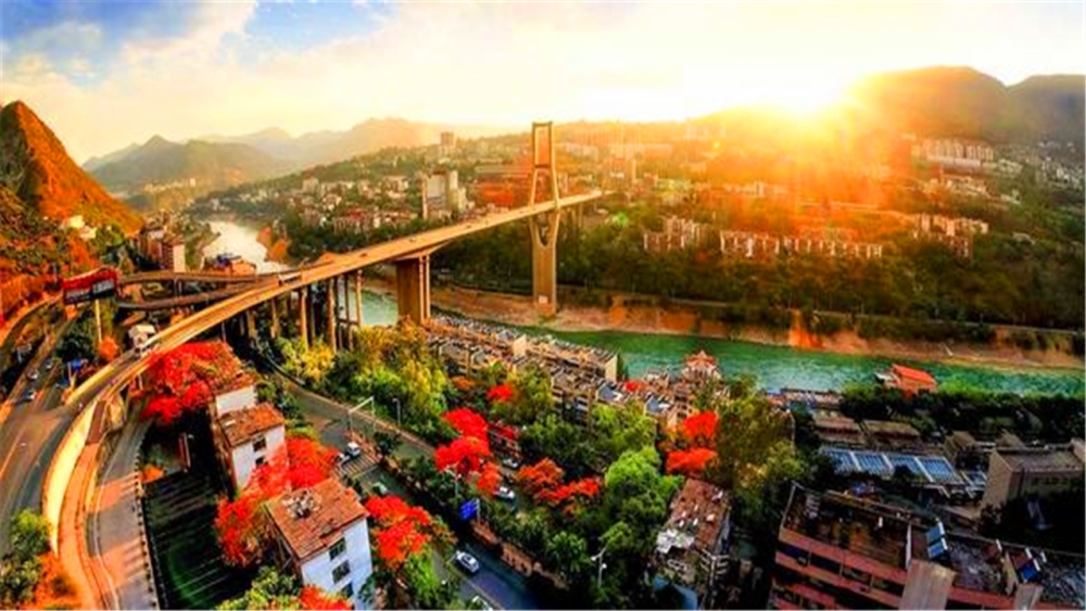 我国西南最奇特的城市:本属于四川地盘,经常被误认为是云南城市