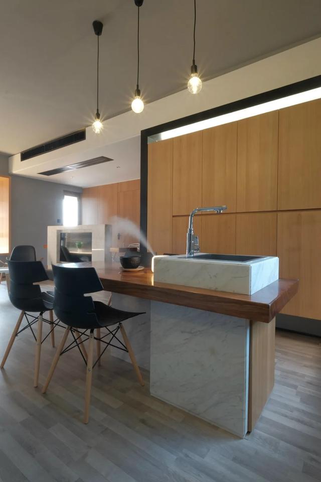 年轻人90㎡的家，居然没有主沙发，活得真潇洒