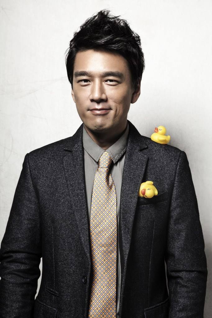 他45岁靠演"贱男"再度翻红,变成了老男人堆里的泥石流