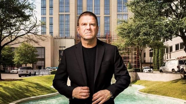 可能要是火箭队老板亚历山大或者费尔蒂塔能有骑士队老板一半儿的勇气