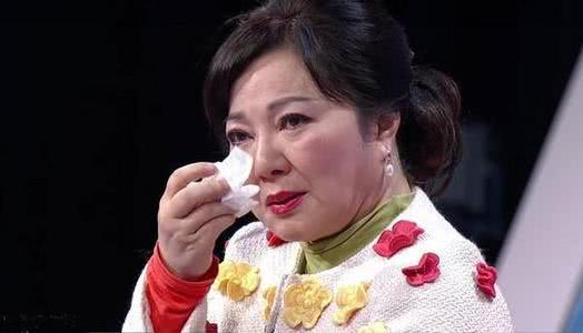 女儿被绑匪杀害23年,白冰冰再次被骂,发文哭诉丧女之痛