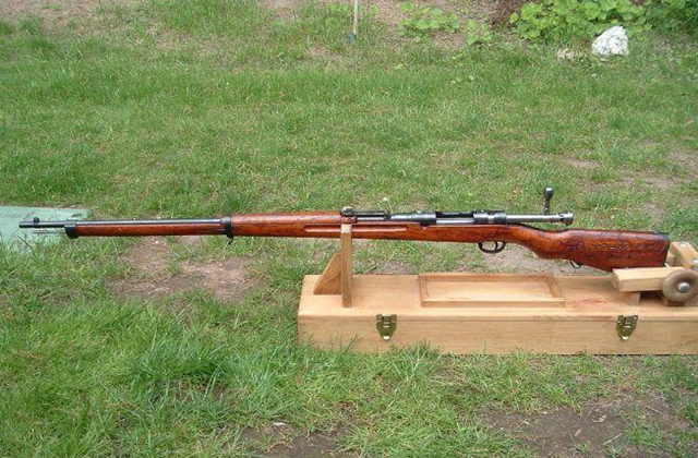 38式步枪:该枪拥有很好的精度以及射程,在栓式步枪中算是比较顶尖的