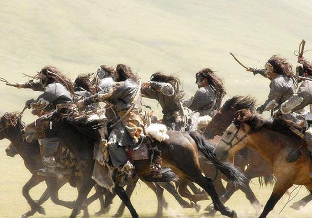 汉末诸侯迭起,战争频发,乌桓骑兵的加入无疑提高了某一方的军队战斗力