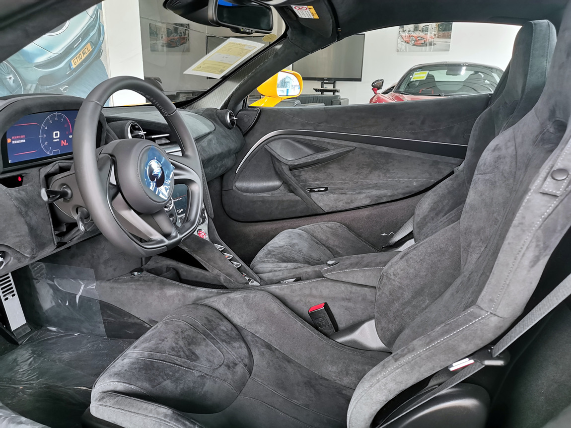 经典最新款迈凯伦720sspider