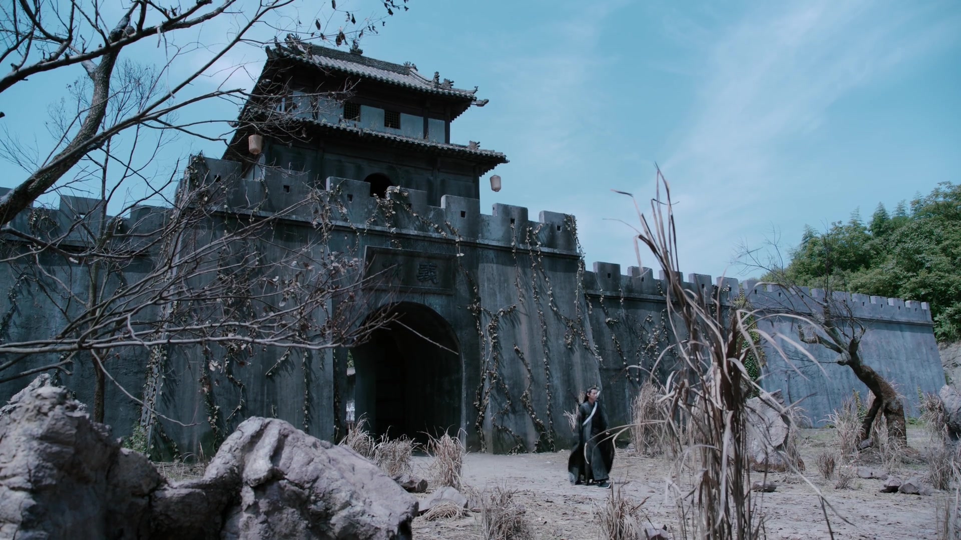 《陈情令》义城往事3:霜华独鸣拂雪,清风吹散尘岚