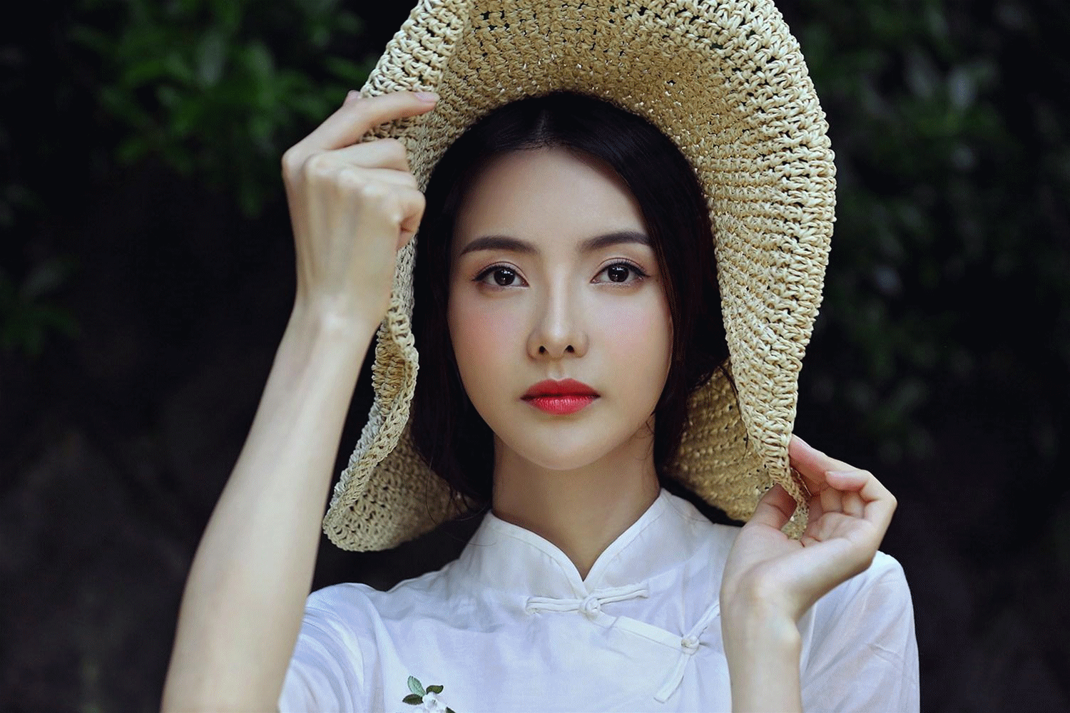 《美人制造》里的龅牙妹,剧中嫌她丑,剧外是天仙|龅牙|剧中|张芷溪