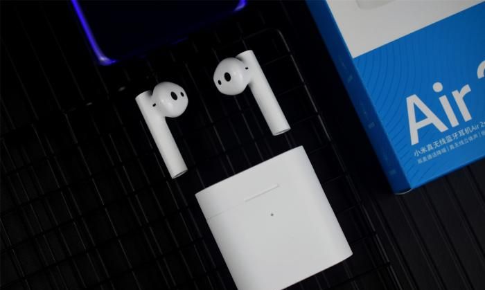 小米无线蓝牙耳机air 2s开箱:首款支持无线充电的小米蓝牙耳机