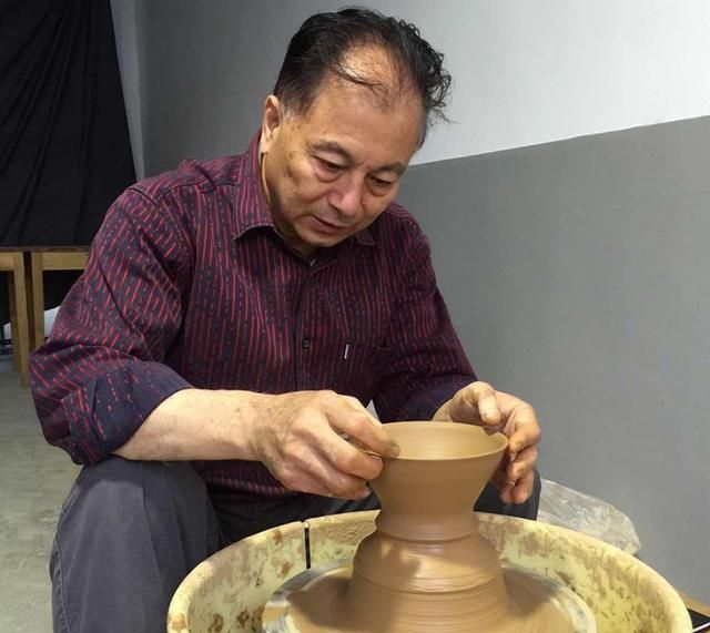 建盏大师孙建兴,传播千年建盏文化,为建窑的传承而烧