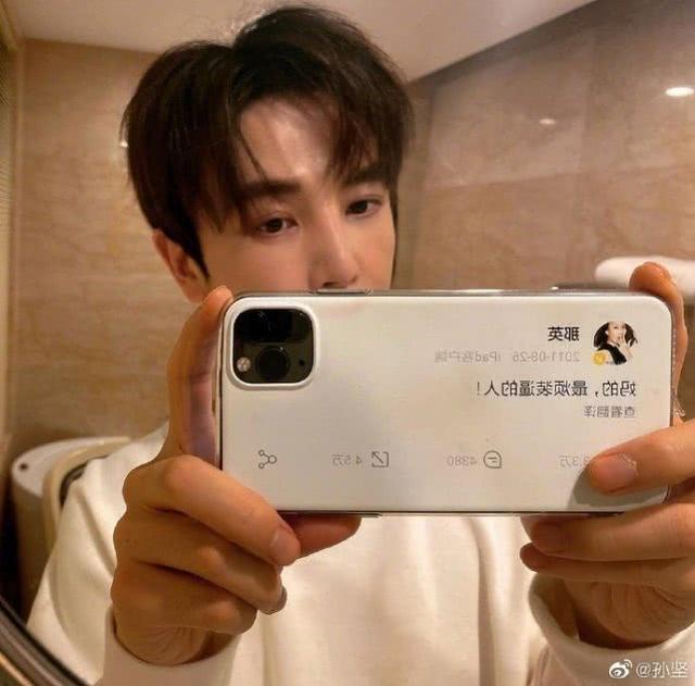 为了证明自己的颜值确实很帅,13日上午,孙坚在个人的微博上晒出了自己