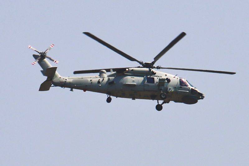 直-20反潜直升机亮相,安装大型对海搜索雷达,提高了探测能力