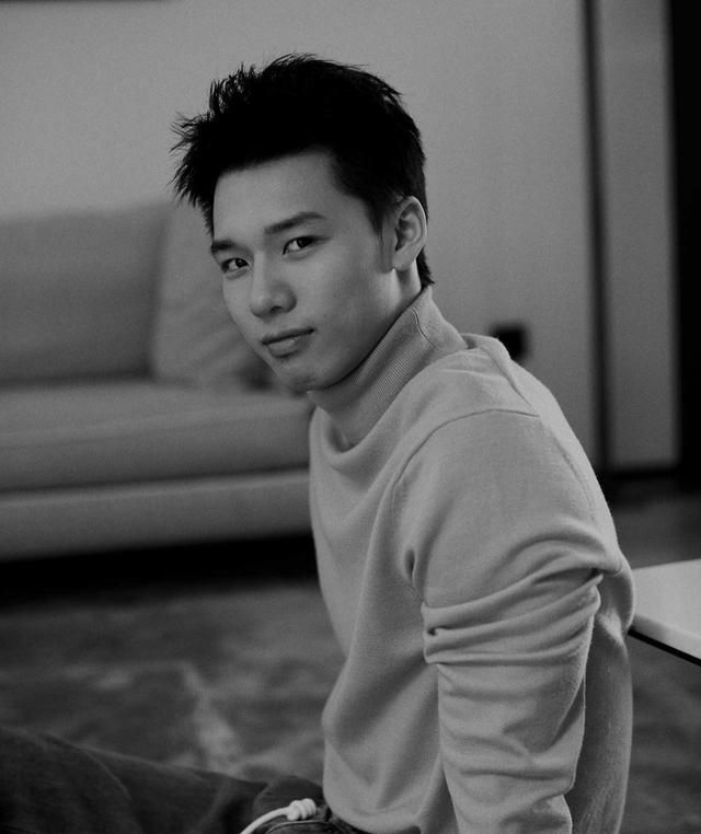 跳水王子陈艾森从王者变为追赶者,一年后能否摆脱伤病完成逆袭