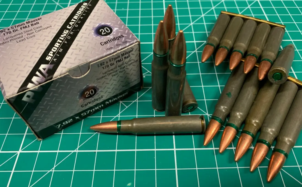 弹药"瘦身"!美军无端禁止使用聚合物弹匣,自己却订购240万发