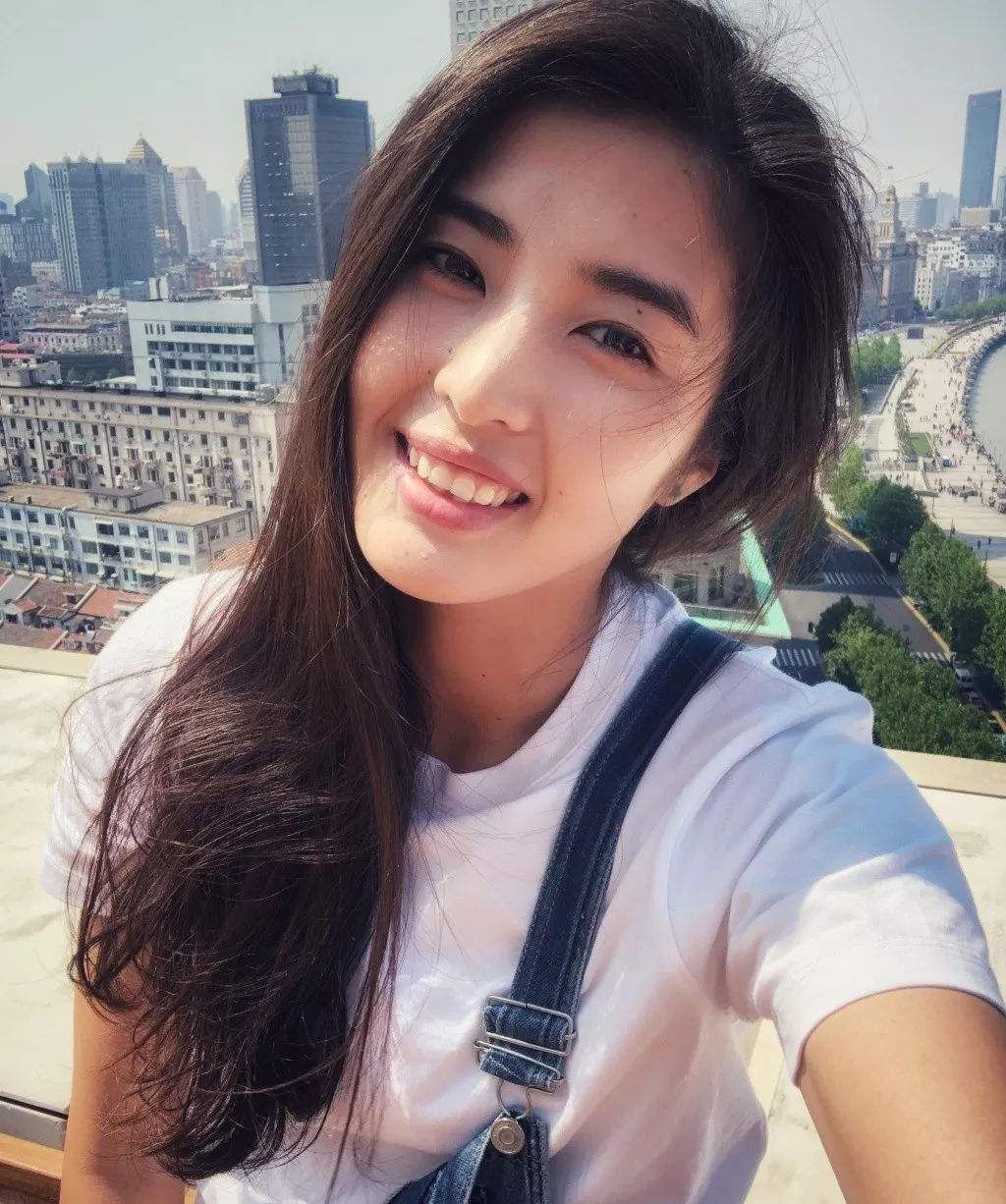 王飞|门将|赵丽娜_新浪新闻