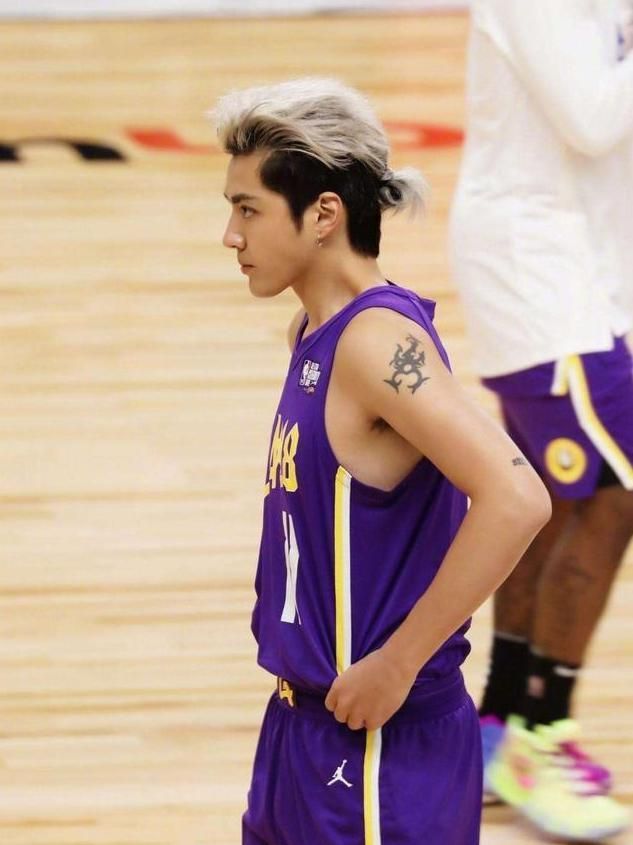 明星纹身:杨洋的霸气,邓超的喜羊羊,却都输给他的四个字