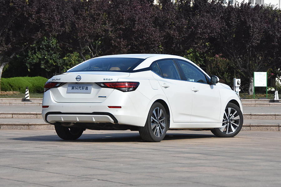 第14代轩逸不仅空间大其他方面也优异