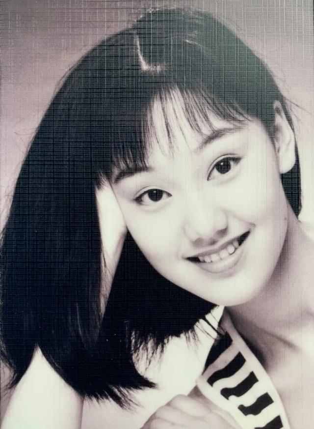 被央视退回的临时工主持人王冠如今过得怎么样