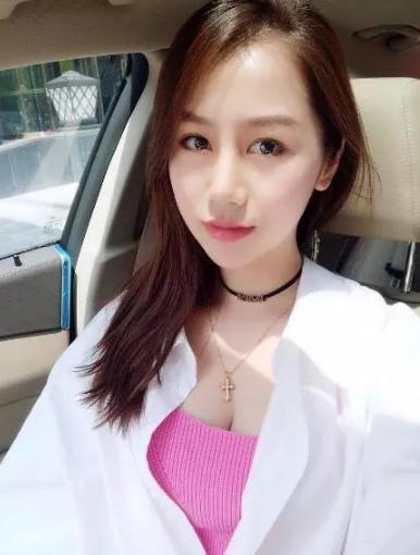 孙悦娇妻陈露被科比搂住合影,与朱芳雨马布里关系密切