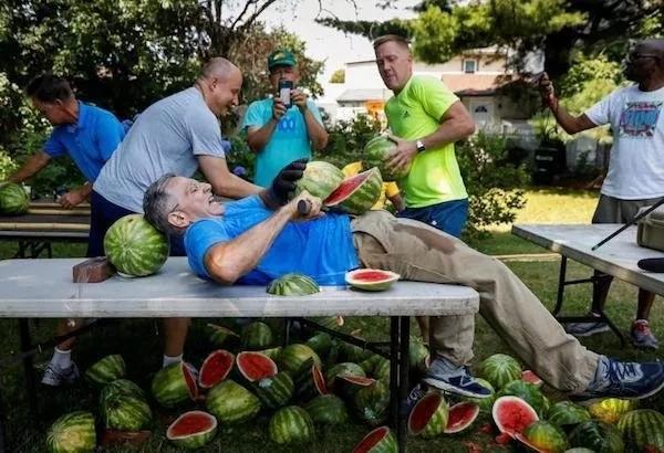 人类迷惑行为大赏25个沙雕世界纪录