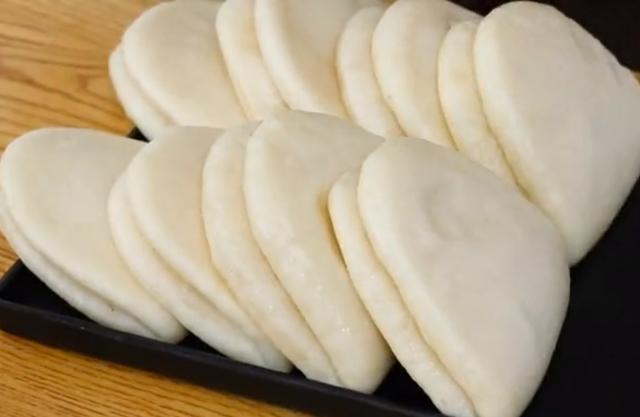 网红月亮馍做法:家庭配方简单易学,面馍辣酱全都有,可以摆摊了