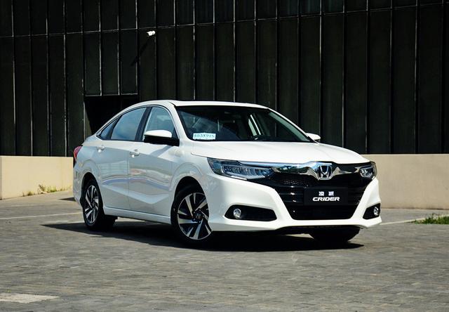 15万内不但颜值高而且还省油的自驾利器日系车推荐