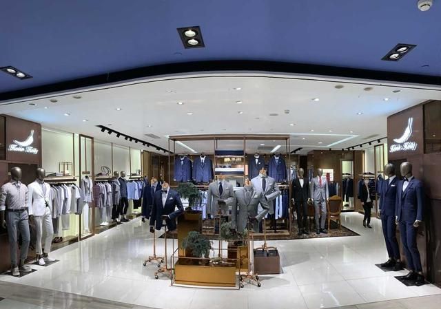 图为依文集团旗下凯文凯利品牌门店陈列展示.(资料图片)