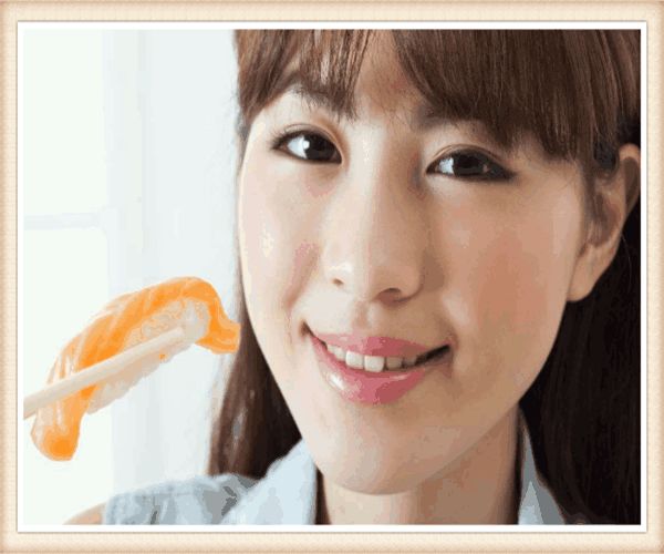 女子长期吃生鱼片肚子疼痛难忍, 医生给她检查身体后当场愣住了休闲区蓝鸢梦想 - Www.slyday.coM