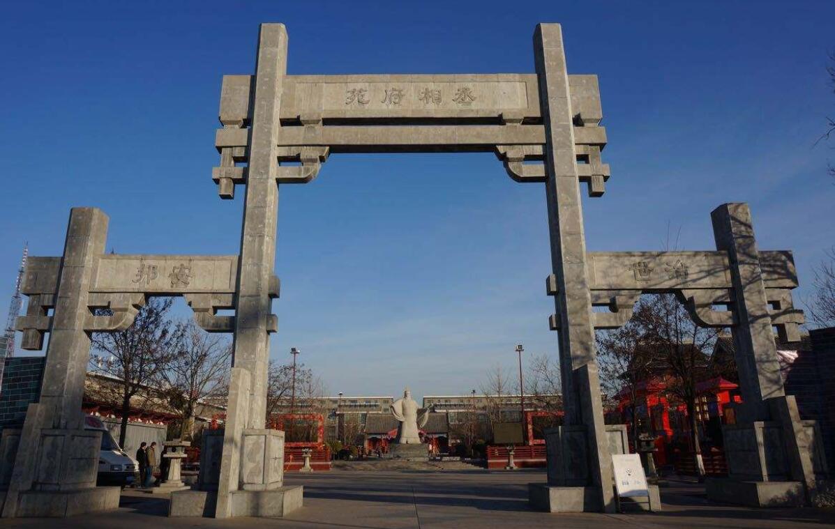 许昌古都几乎全是仿古建筑,曹丞相府你去过吗?
