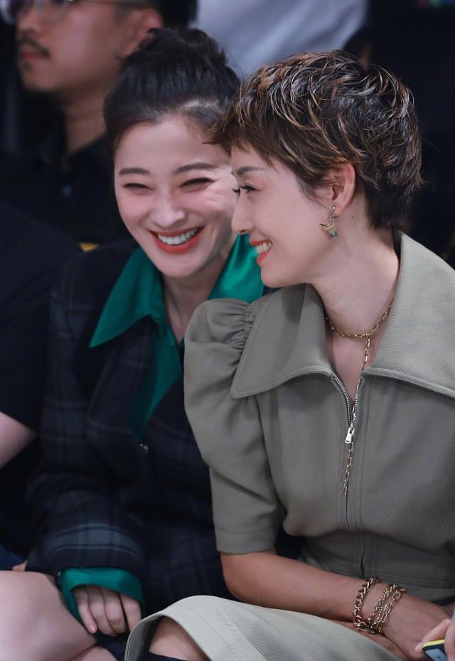 无刘海撞脸梅婷,模仿其动作太妩媚|马伊琍|刘孜|梅婷_新浪新闻