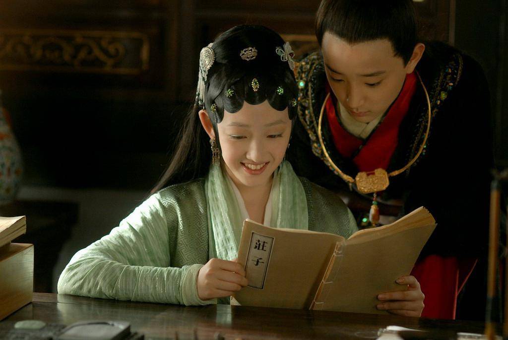 关晓彤要演元春,林黛玉由纯新人饰演,你看好电影版《红楼梦》吗